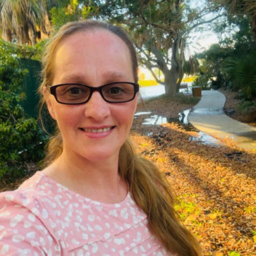 Vivian Catherine, 38, United States