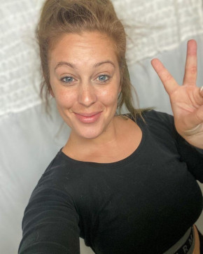 Tonia Alexa, 18, United States