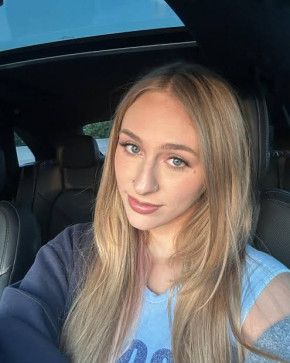 Kate Smith, 33, United Kingdom