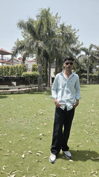 Hrithik Saini, 25, India