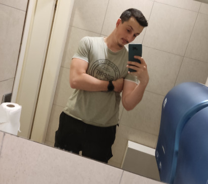 Keun-Solomon Kang, 28, Austria