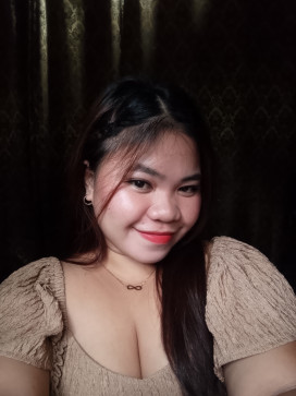 Kristinemae Rocacorb, 24, Philippines