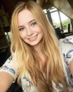Oliva Luse, 21, United Kingdom