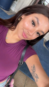 Nichole, 28, United Kingdom