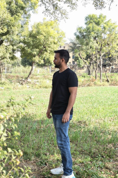 Mayank, 30, India