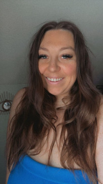 Laura7burns, 34, United States