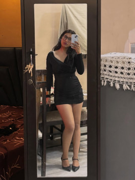 Khushi, 22, India