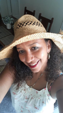 Judith, 35, United States