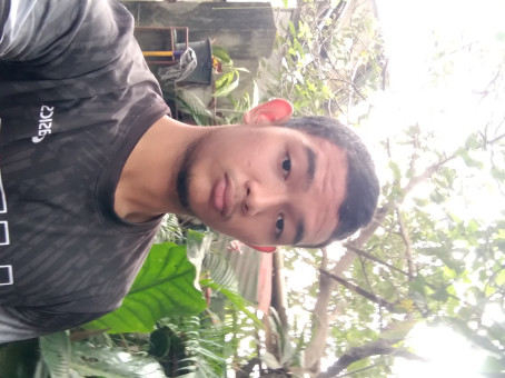 Raver Subang, 18, Philippines