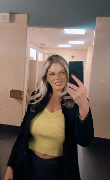 Felicia, 41, United States