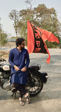 Leo, 23, India