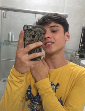 Prince, 18, United States