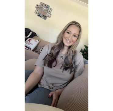 Doll Zee, 33, United States