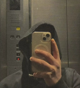 Harry, 22, India