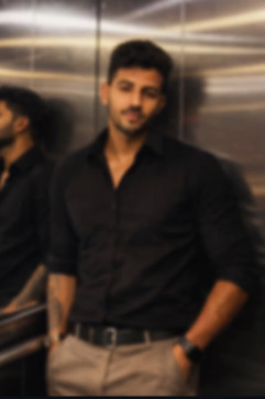 Stranger, 20, India