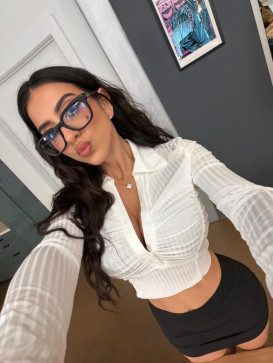 Carolina, 33, United States