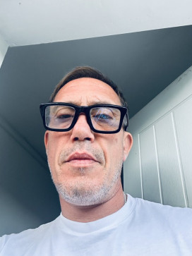Nicky, 50, United Kingdom
