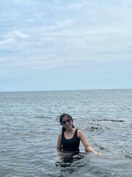 Madi Otic, 23, Philippines