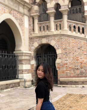 Jesslynn_, 18, Indonesia