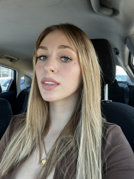 Eleanor, 29, United States