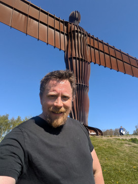 Dom-UK, 37, United Kingdom