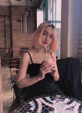Mina, 23, Viet Nam