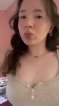 BeckyBear, 23, United States