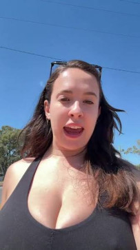 Sandra, 39, Canada