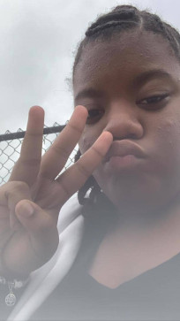 Bellabellabella, 18, Canada