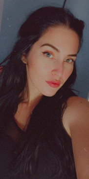 Dina, 29, United States