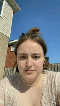 Janet, 30, United States