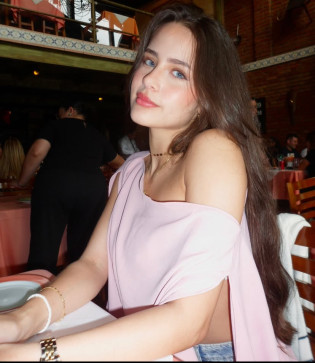 Natalia Saunders, 24, Germany