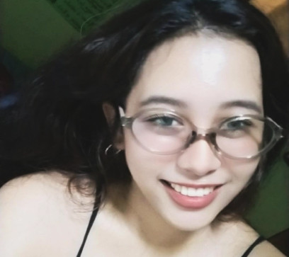 Aine Yana, 23, Philippines