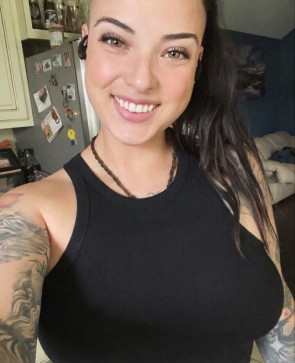 Sarah Wanye, 30, United States