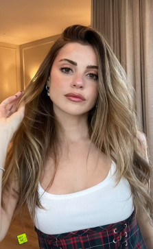 Emini, 24, United Kingdom