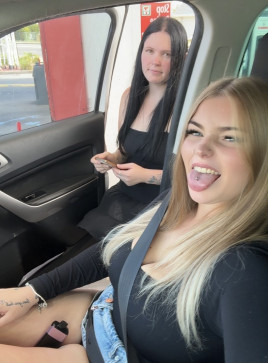 Bellaxoxo, 21, Australia