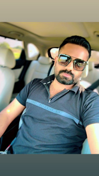 Sunny, 26, India