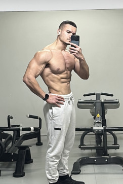 No Limit Dominant 4u, 23, Greece