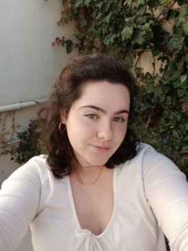 Theresa, 24, United Kingdom