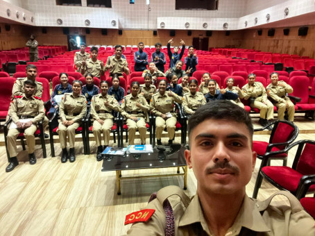 Prabhakar Gautam, 18, India