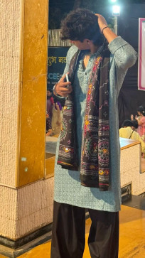 Kg, 24, India