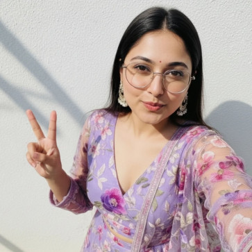 Sweety, 22, India