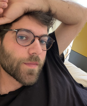 Dami, 28, Albania
