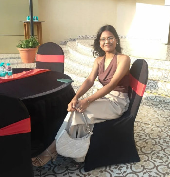 Kanika, 20, India