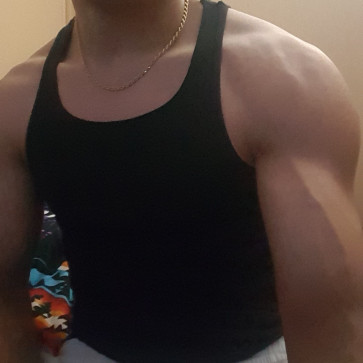 Beejim, 35, Canada