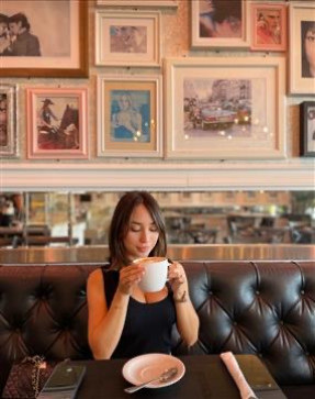 FELICIA GLEWIN, 40, United States