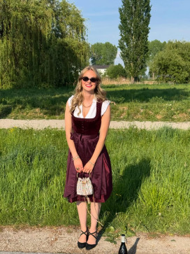 Michelle, 21, United States
