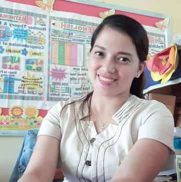 Anna, 39, United States