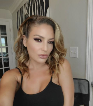 Janet, 22, United States