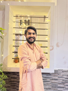 Ishu Rathor, 18, India